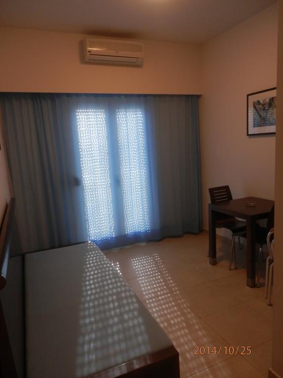 Γλάρος Ξενοδοχείο - Διαμερίσματα Αγία Γαλήνη Δωμάτιο φωτογραφία